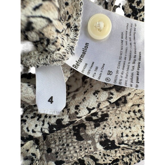 Reformation Pinched Shoulder Snake Print Blouse Top Size 4 Python Long Sleeve - Picture 10 of 11